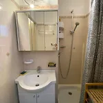T2 Rdc, Cabine, Climatise,terrasse Et Parking